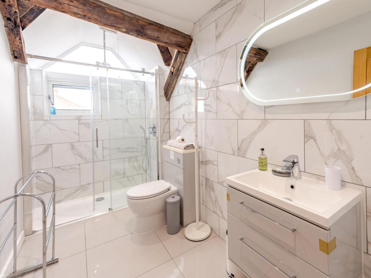 Pass The Keys 5C Charming Town Centre Apartment With Roof Top Views Shrewsbury Ngoại thất bức ảnh