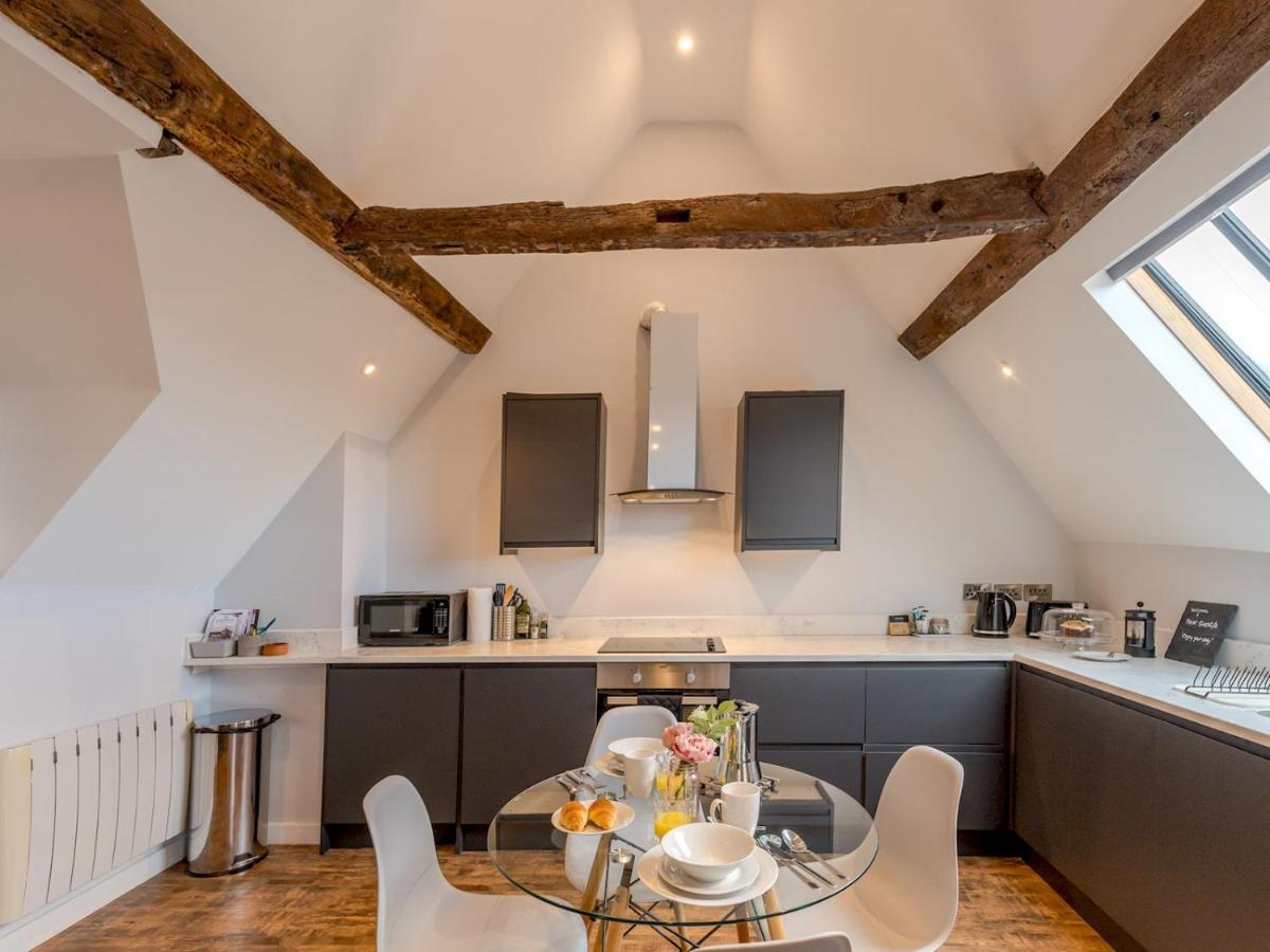 Pass The Keys 5C Charming Town Centre Apartment With Roof Top Views Shrewsbury Ngoại thất bức ảnh