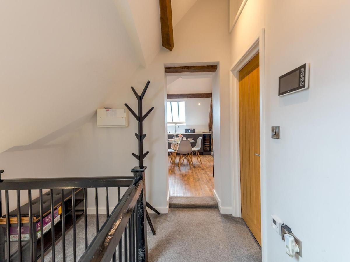 Pass The Keys 5C Charming Town Centre Apartment With Roof Top Views Shrewsbury Ngoại thất bức ảnh