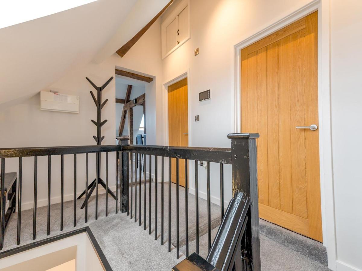Pass The Keys 5C Charming Town Centre Apartment With Roof Top Views Shrewsbury Ngoại thất bức ảnh